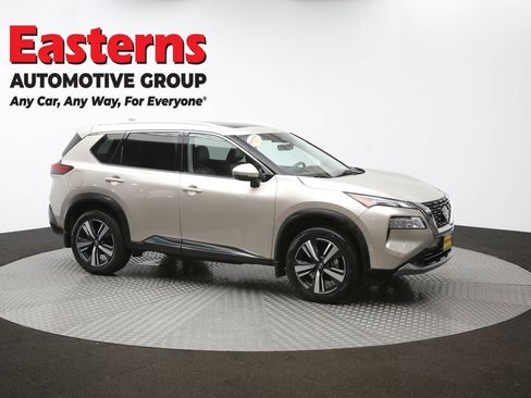 Used 2022 Nissan Rogue SL w/ SL Premium Package image 49