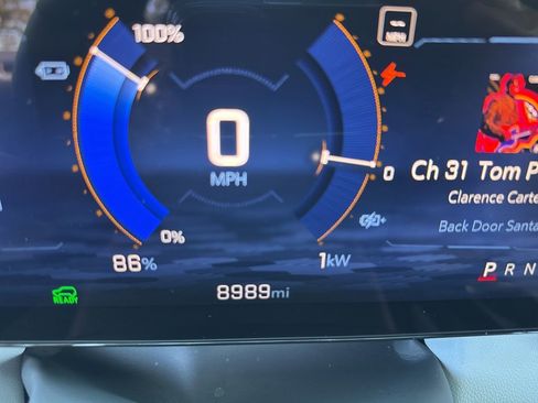 Used 2025 Chevrolet Equinox EV LT image 26