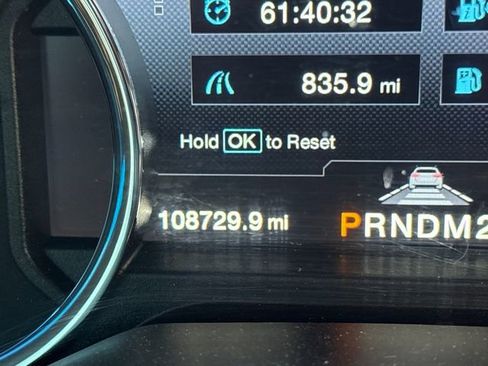 Used 2015 Ford F150 Platinum w/ Equipment Group 701A Luxury image 27