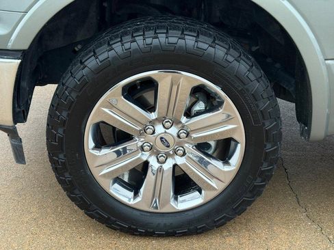 Used 2019 Ford F150 Lariat image 8