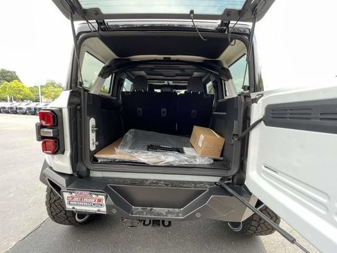 New 2026 Ford Bronco Raptor w/ Interior Carbon Fiber Pack AWD/4WD image 46