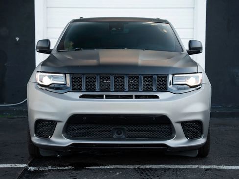 Used 2020 Jeep Grand Cherokee Trackhawk w/ Trailer Tow Group IV AWD/4WD image 2