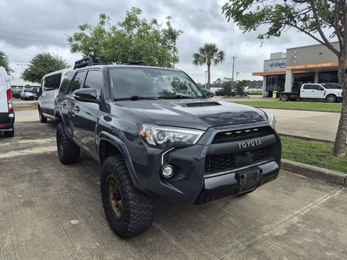 Used 2024 Toyota 4Runner TRD Pro AWD/4WD image 2