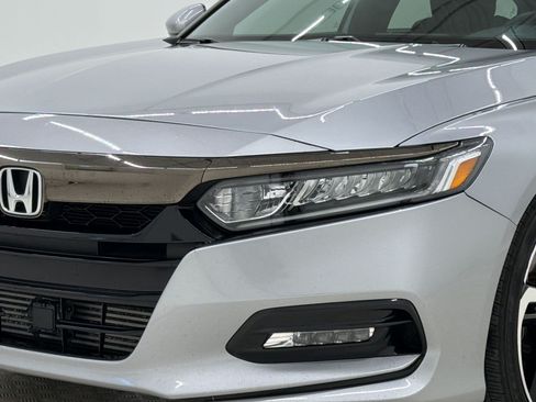 Used 2020 Honda Accord Sport image 12