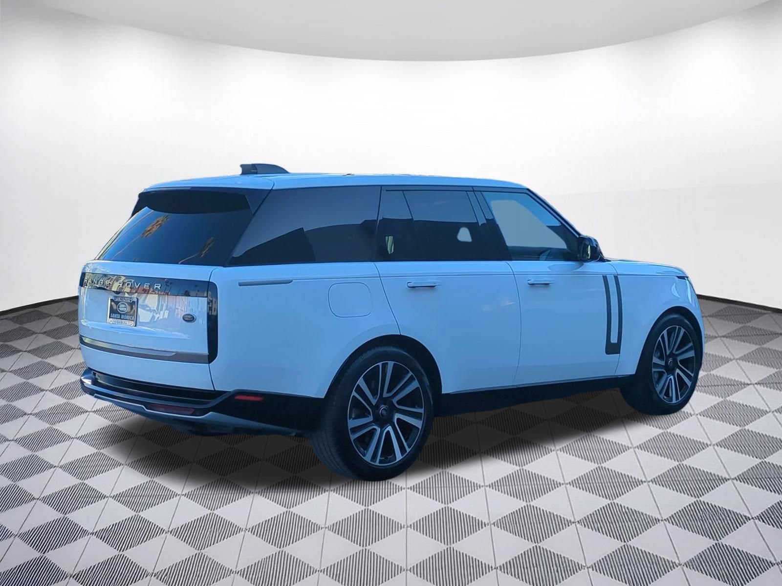 Used 2023 Land Rover Range Rover SE AWD/4WD image 5