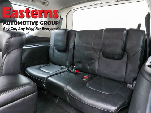 Used 2023 Nissan Armada SL w/ Captain's Chairs Package image 27