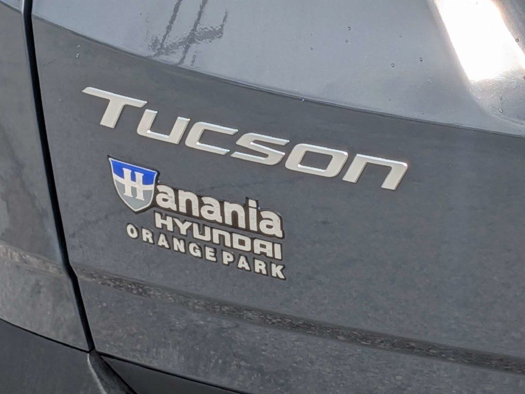 Certified 2025 Hyundai Tucson SEL AWD/4WD image 17