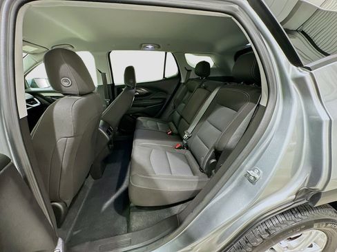 Used 2024 GMC Terrain SLE w/ Driver Convenience Package FWD image 24