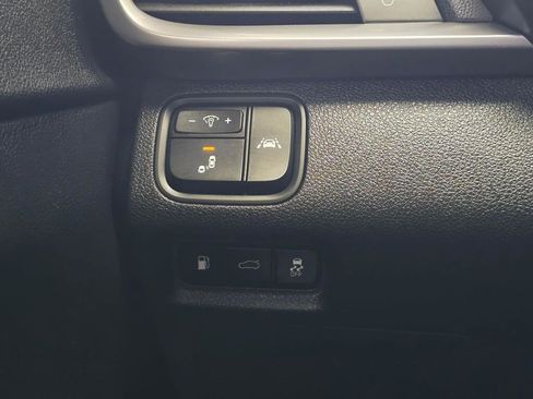 Used 2019 Kia Optima S w/ S Panoramic Sunroof Package image 25