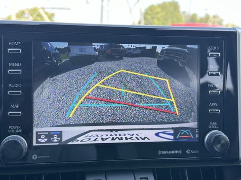 Used 2019 Toyota RAV4 Limited w/ Cold Weather Package FWD image 28