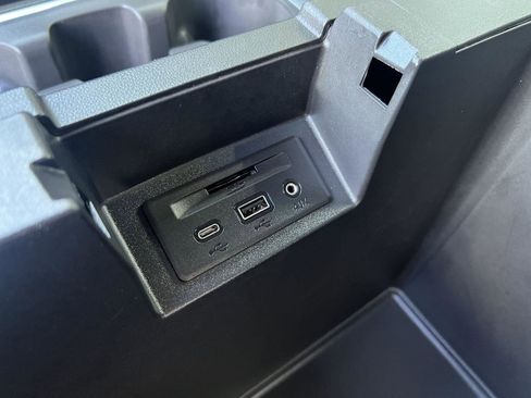 Certified 2022 Chevrolet Silverado 1500 LT Trail Boss w/ LT Trail Boss Premium Package image 34