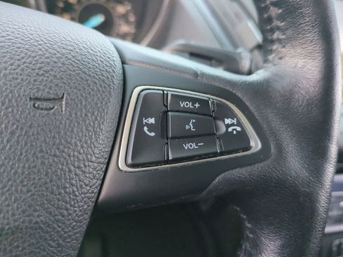 Used 2018 Ford Escape Titanium image 23