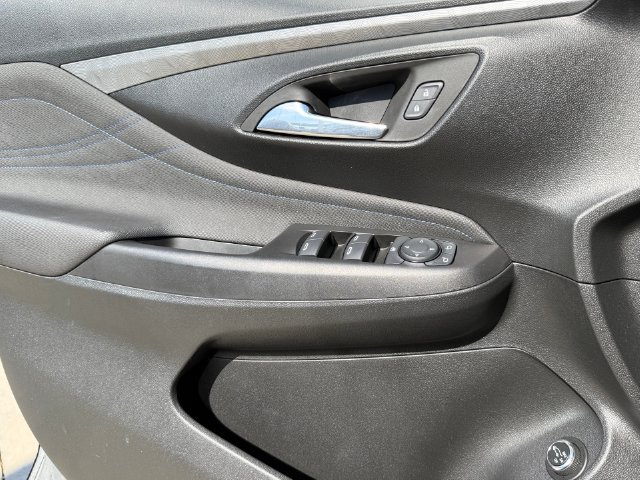 Used 2026 Buick Envista Sport Touring w/ Convenience II Package FWD image 19