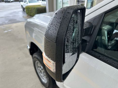 New 2026 Ford F250 XL w/ XL Chrome Package image 16