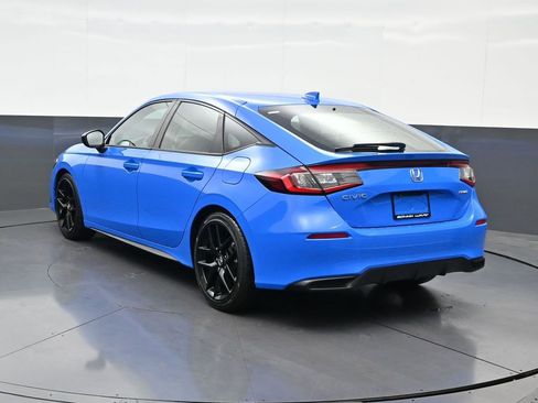 Used 2024 Honda Civic Sport image 3