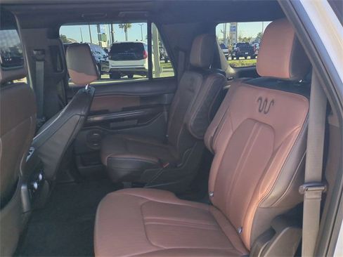 Used 2023 Ford Expedition Max King Ranch image 14