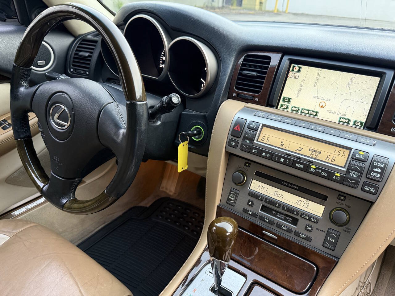 Used 2008 Lexus SC 430 Convertible RWD image 38