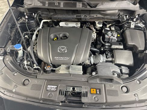 Used 2018 MAZDA CX-5 Touring w/ Preferred Equipment Package FWD image 39