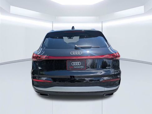 Used 2025 Audi Q5 Premium w/ Premium Plus AWD/4WD image 5