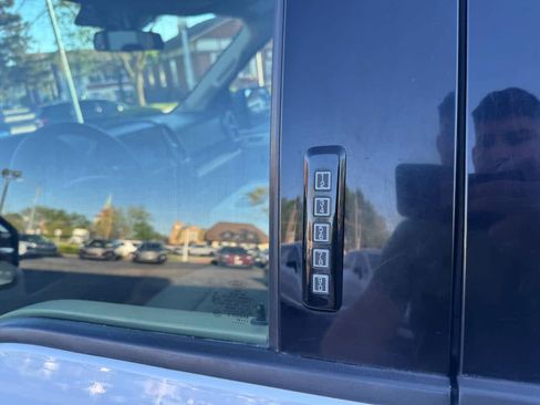 Used 2018 Ford F150 XLT w/ Trailer Tow Package AWD/4WD image 17