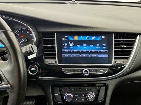 Used 2019 Buick Encore Preferred AWD/4WD image 17