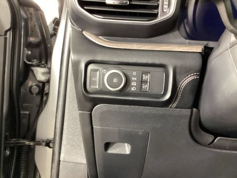 Used 2022 Ford Explorer Platinum w/ Equipment Group 601A AWD/4WD image 14