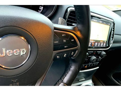 Used 2020 Jeep Grand Cherokee Limited X image 20