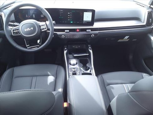 New 2025 Kia Sorento EX image 6