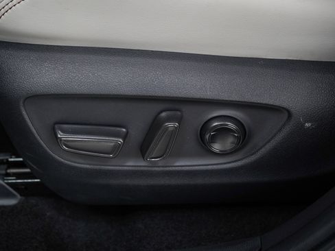 Used 2025 Toyota RAV4 XLE Premium w/ Weather Package AWD/4WD image 25