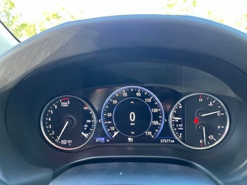 Used 2024 Buick Enclave Avenir w/ Avenir Technology Package image 14