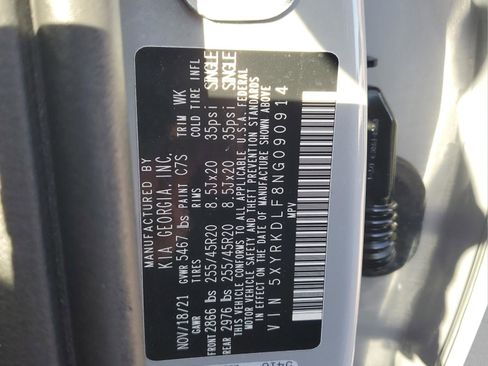 Used 2022 Kia Sorento SX Prestige w/ Rust Color Package image 32