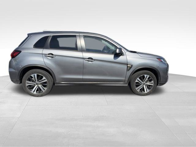 Used 2025 Mitsubishi Outlander Sport ES AWD/4WD image 8