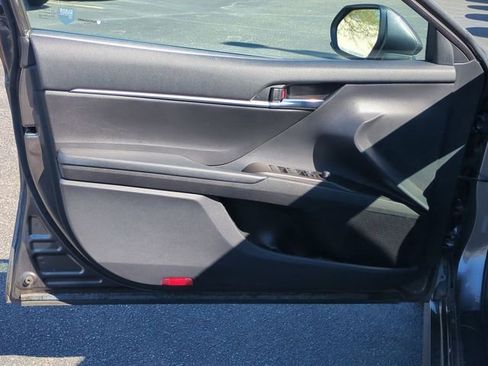 Used 2023 Toyota Camry LE image 22