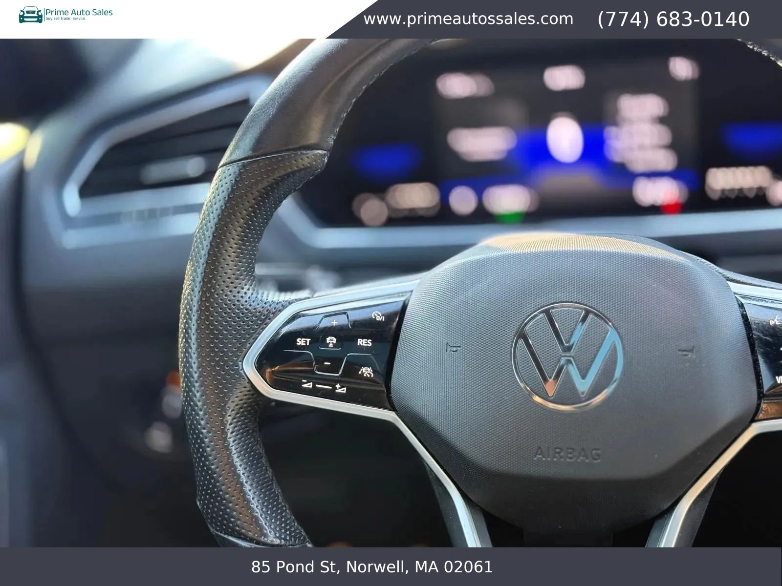 Used 2022 Volkswagen Tiguan SE R-Line AWD/4WD image 25