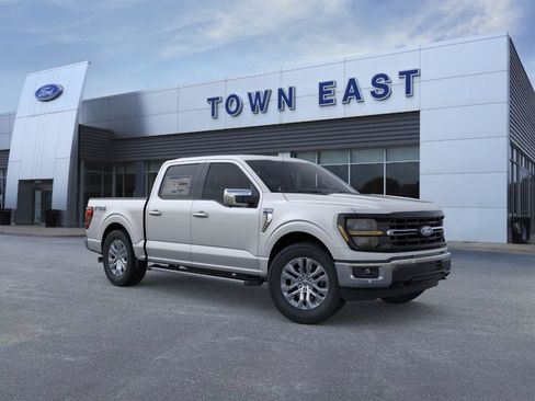 New 2026 Ford F150 XLT w/ Equipment Group 302A MID AWD/4WD image 30