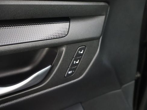 Used 2024 Honda CR-V Sport-L image 39