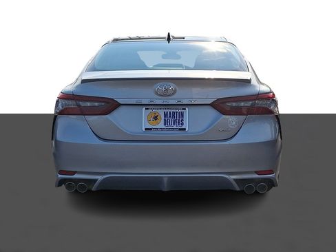 Used 2021 Toyota Camry XSE FWD image 5