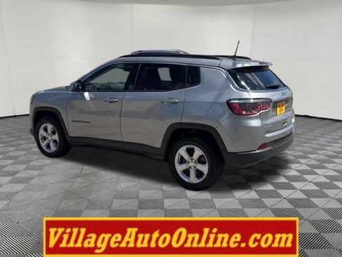 Used 2018 Jeep Compass Latitude w/ Popular Equipment Group AWD/4WD image 40