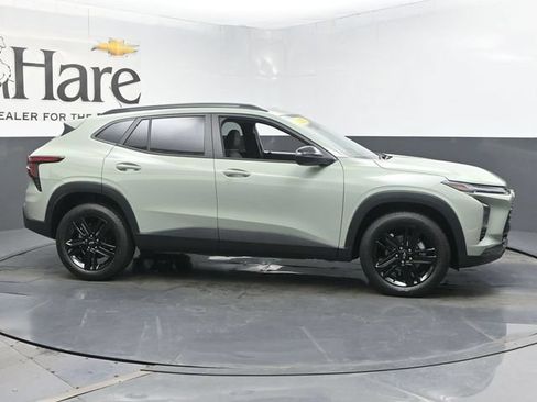 Used 2025 Chevrolet Trax ACTIV w/ Driver Confidence Package FWD image 1
