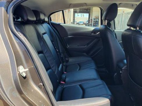 Used 2014 MAZDA MAZDA3 i Grand Touring image 12