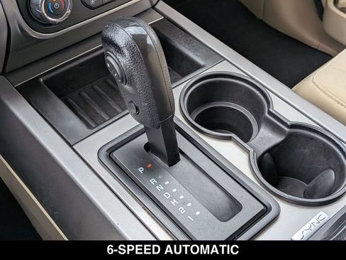 Used 2017 Ford Expedition XLT AWD/4WD image 8