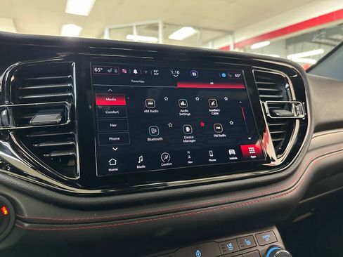 Certified 2023 Dodge Durango R/T image 25