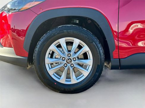 New 2026 Toyota Corolla Cross LE image 31