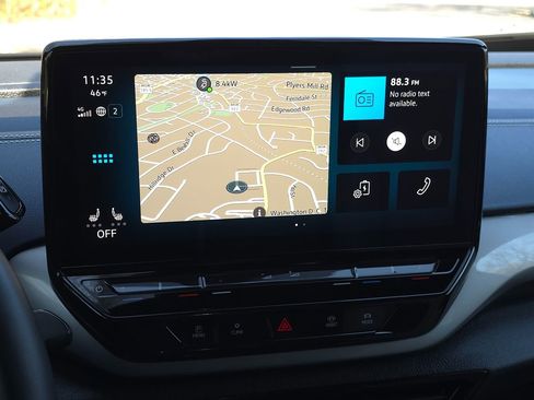 Used 2024 Volkswagen ID.4 S image 31