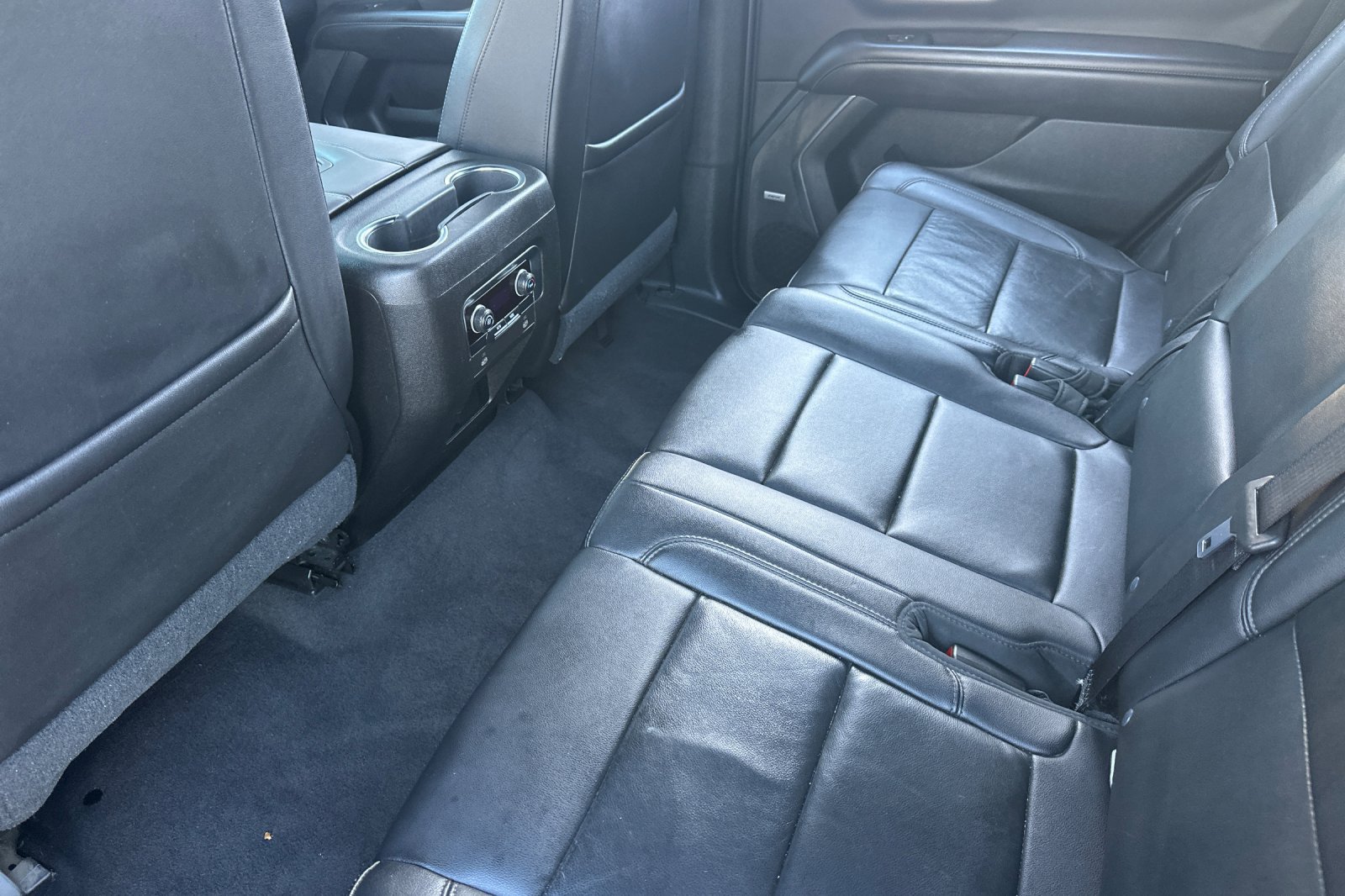 Used 2021 Chevrolet Tahoe LT RWD image 14