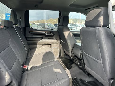 Used 2022 Chevrolet Silverado 1500 LT image 19