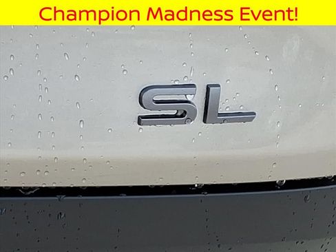 New 2026 Nissan Murano SL image 10