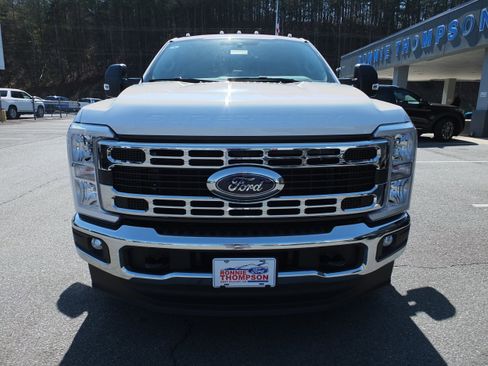 New 2026 Ford F350 XL w/ XL Chrome Package AWD/4WD image 8