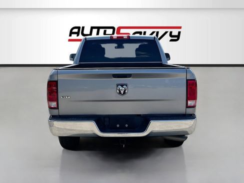 Used 2022 RAM 1500 Classic SLT w/ Trailer & Traction Group RWD image 6