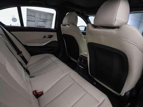 New 2026 BMW 330i xDrive Sedan w/ Premium Package image 27